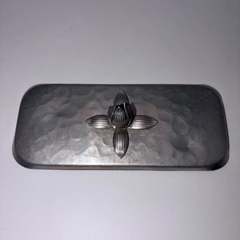VTG Mid-Century Classic Hammered Metal Butter Dish w/ Glass Insert & Floral Lid